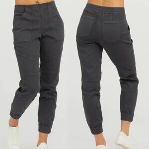 SPANX Women's Stretch Twill Jogger Pants in Washed Black Gray Size Large